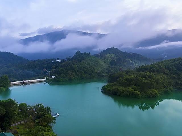 sengulam dam park photos